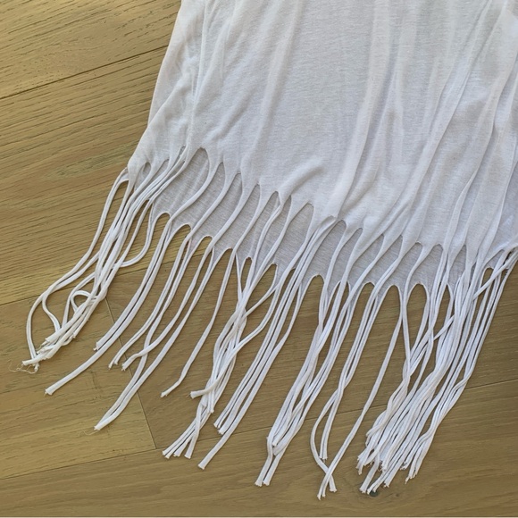 White tank top /Beach Cover Up - Picture 4 of 6